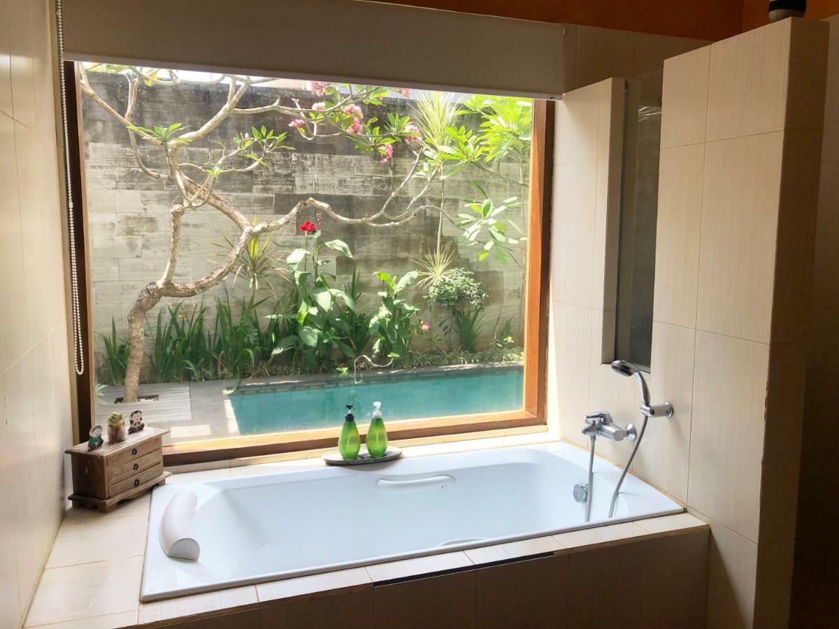 Villa Kori Nuansa Jimbaran Bali Nusa Dua  Exterior photo