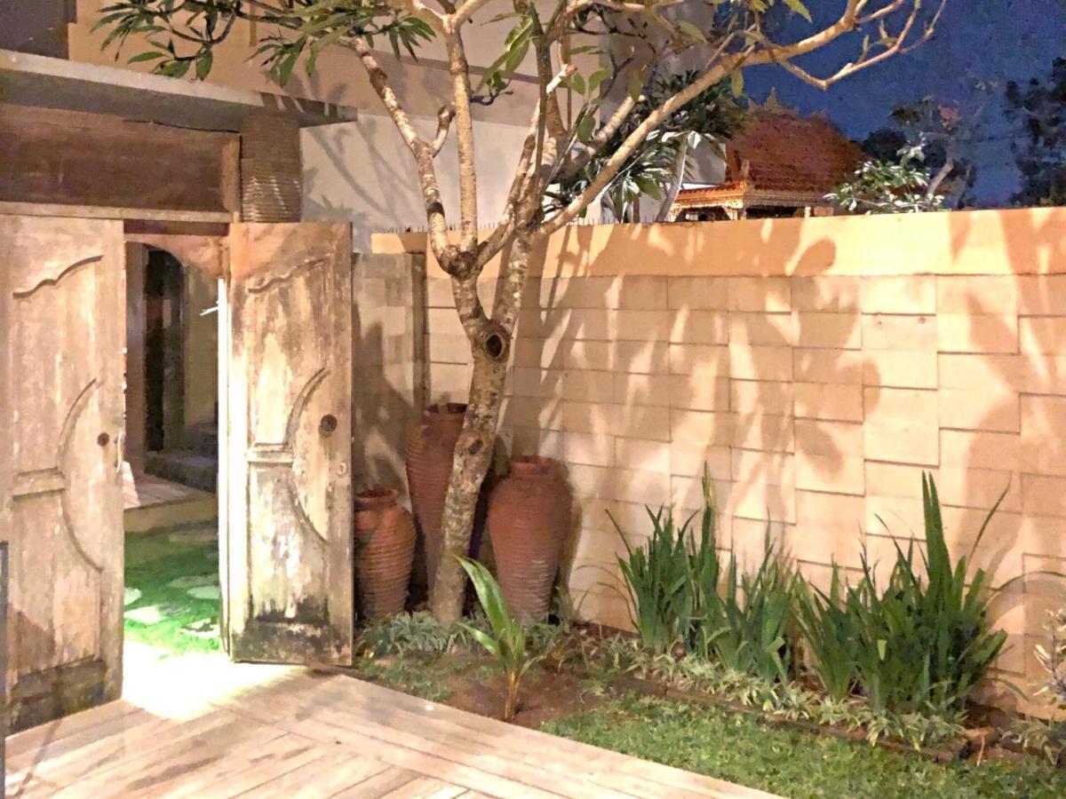Villa Kori Nuansa Jimbaran Bali Nusa Dua  Exterior photo